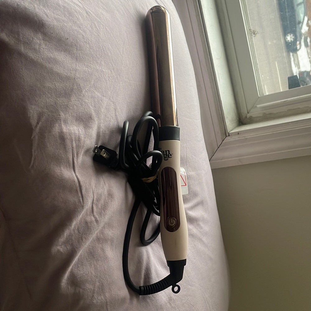 Curling iron